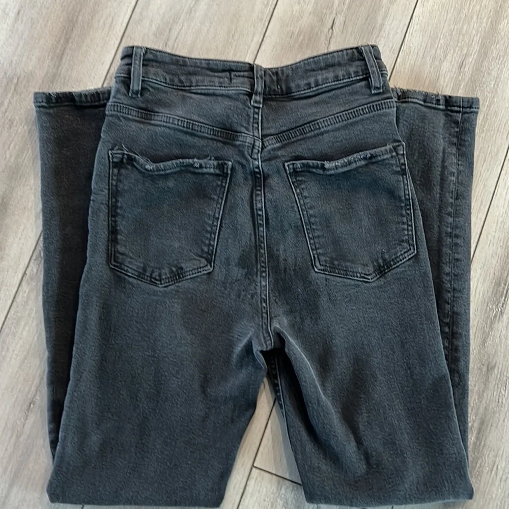 Free People We the Free black skinny jeans size 26 button fly